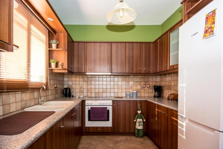 Villa Irida Afrato Exteriér fotografie