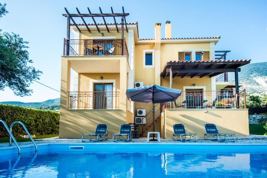 Villa Irida Afrato Exteriér fotografie